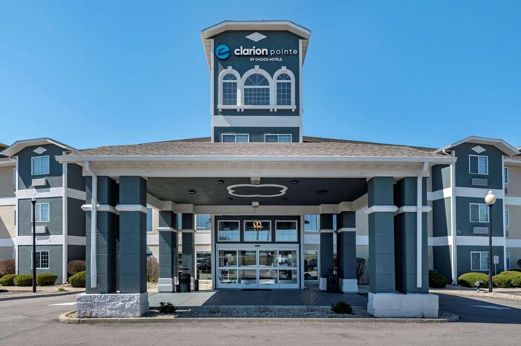 فندق Clarion Pointe Indianapolis Airport بلينفيلد المظهر الخارجي الصورة