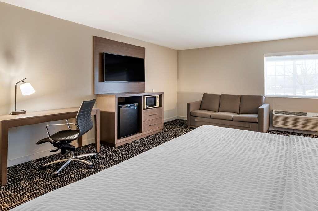 فندق Clarion Pointe Indianapolis Airport بلينفيلد الغرفة الصورة